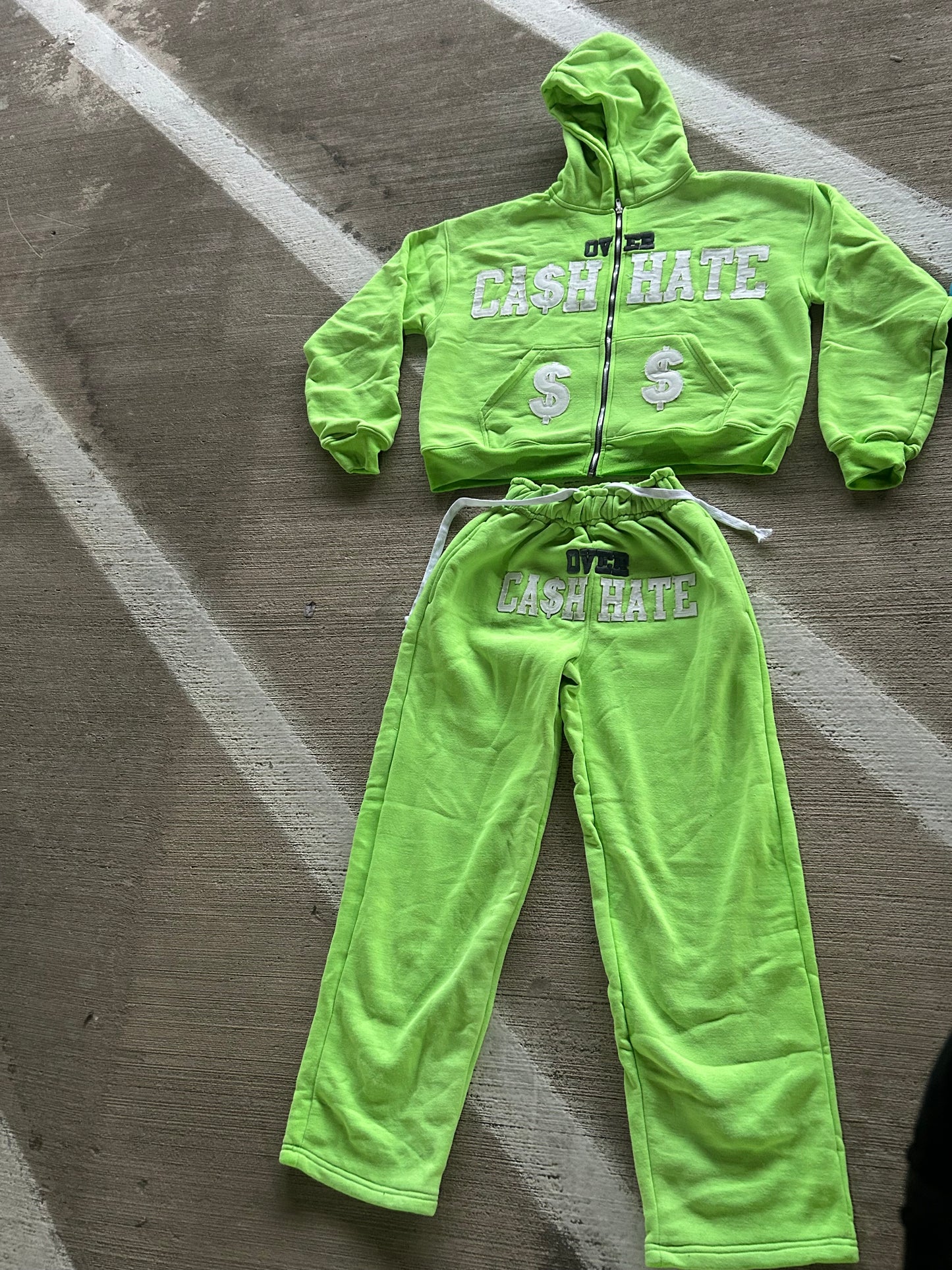 CASH OVER HATE Green sweatsuit